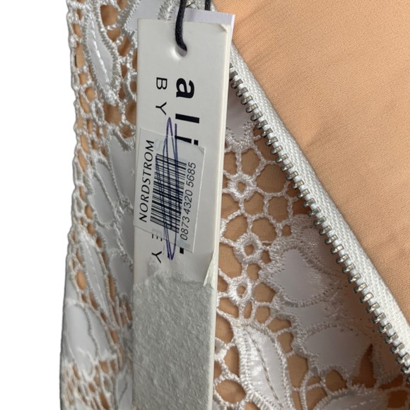 NWT Alice + Olivia Women White Floral Lace Clyde Short Dress Size 14 Round Neck - Picture 7 of 12